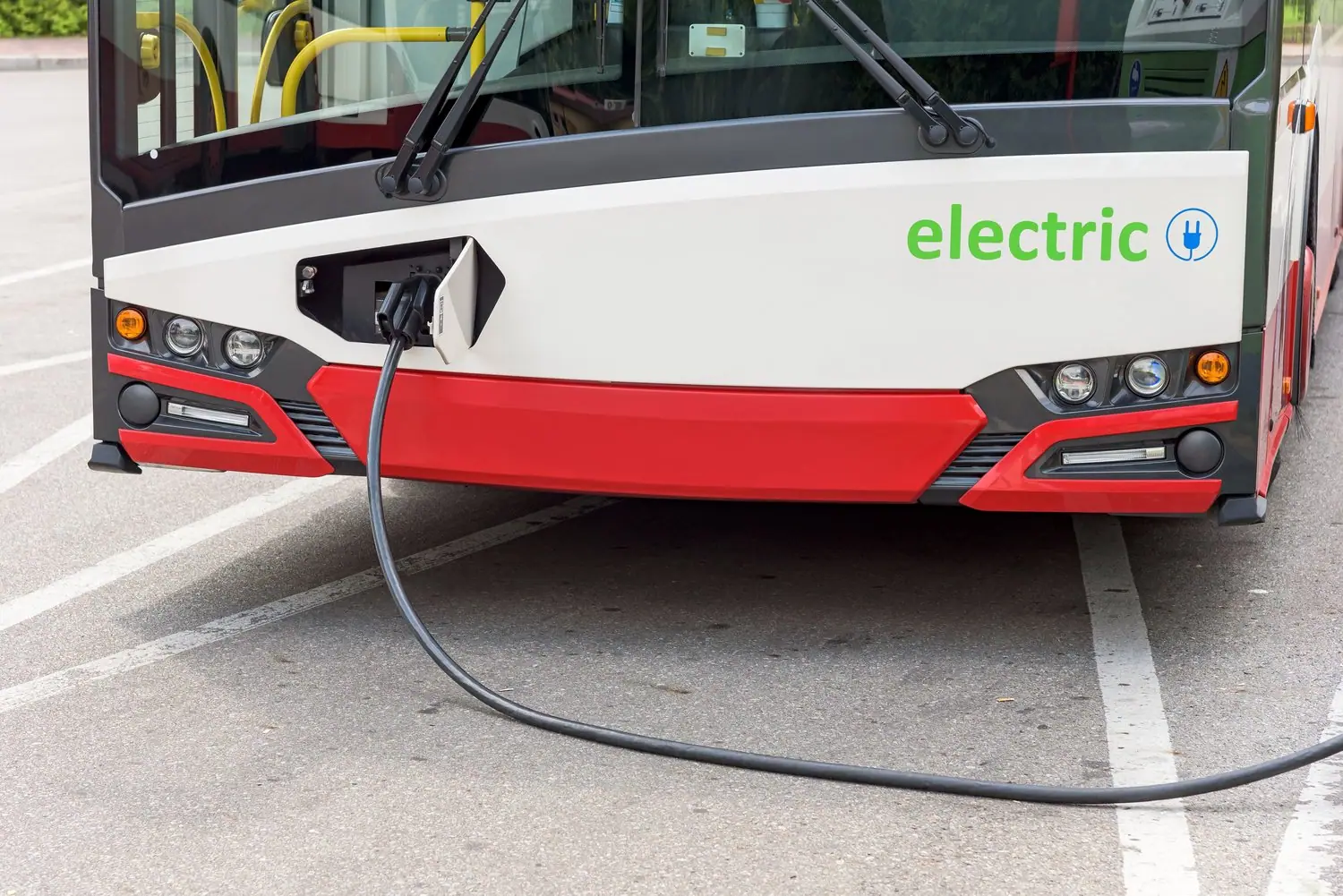 Autobusy elektryczne - ekologiczne linie komunikacyjne